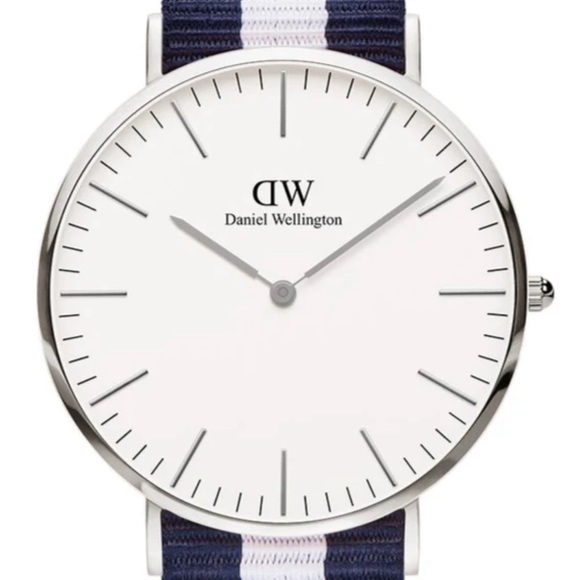 Daniel Wellington Classic Glasgow Watch - Picture 7 of 8